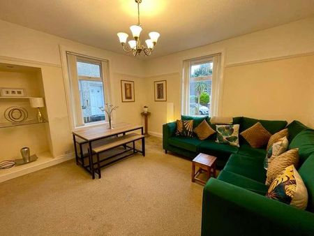 George Street, Largs, North Ayrshire, KA30 - Photo 3