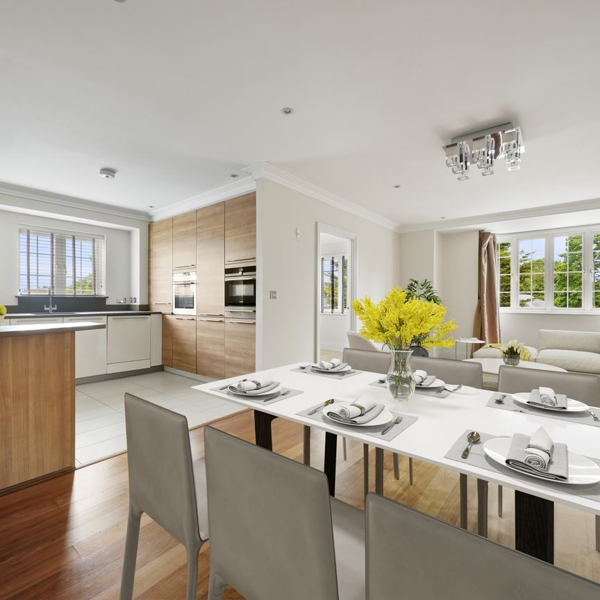 Claremont Lane, Esher, Surrey, KT10 flat to rent - Photo 1