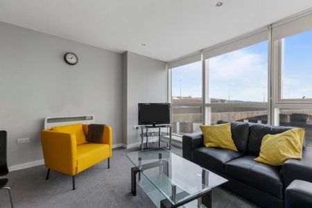 3-04 Obel, 62 Donegall Quay, Belfast City Centre, BT1, Belfast - Photo 4