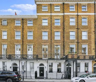 A charming lower ground floor 2 bedroom apartment, close to Hyde Park and Oxford Street. - Photo 1