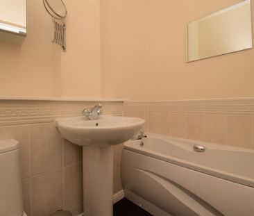 Coplaw Street - Photo 2