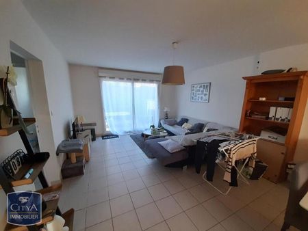 Location Maison 5 pièces 91m² LES PONTS DE CE 49130 - Photo 4