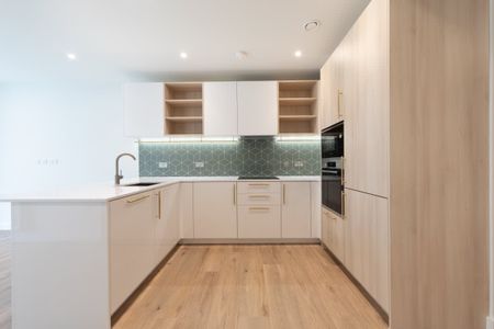 Mary Neuner Road London N8 - Photo 3