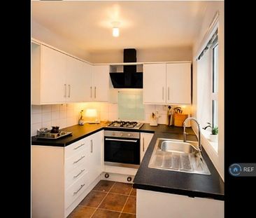 2 bedroom terraced house to rent - Photo 4