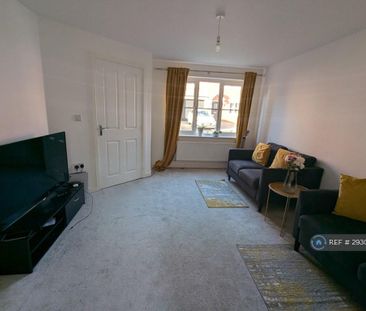 1 bedroom in a house share to rent - Photo 2
