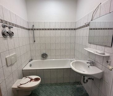 ** Erdgeschosswohnung mit Balkon am Kaßberg ist frei geworden! ** - Photo 1