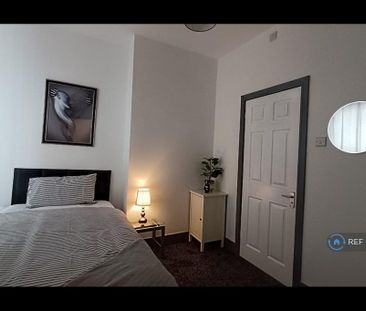 1 bedroom in a house share to rent - Photo 5