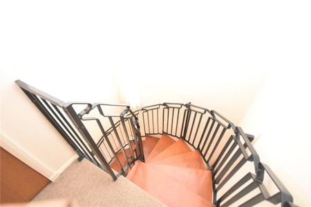 1 bedroom semi-detached house to rent - Photo 4