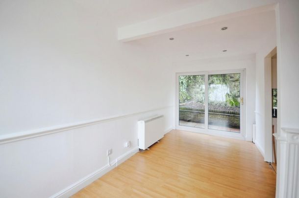 2 bedroom House To Let - Photo 1