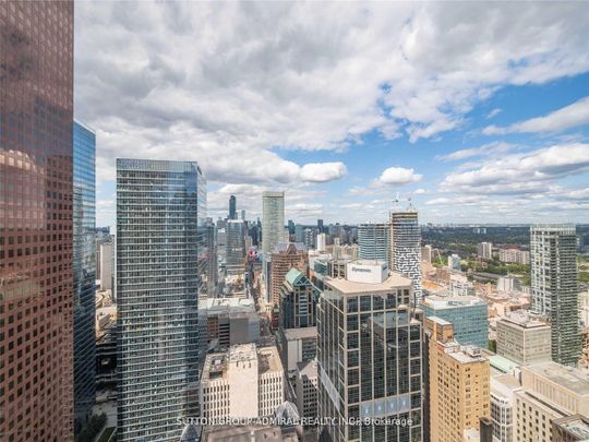 For Lease - 1 King Street Unit# 4302, Toronto, Ontario - Photo 1