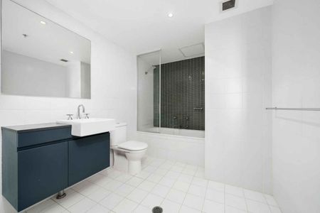 A1702/35 Arncliffe Street Wolli Creek - Photo 4