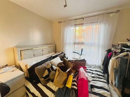 Royal Court Drive, Bolton Town Centre, BL1 - Photo 3