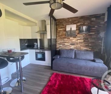 Six Fours les Plages, 83140 - Photo 2