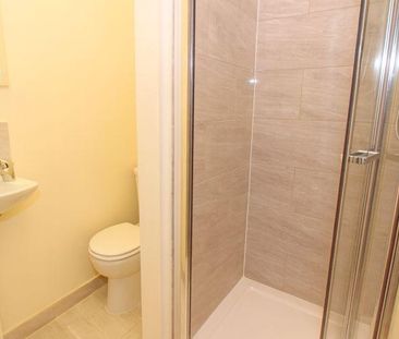 Property to rent - Photo 6