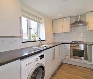 3 bedroom apartment to rent - Photo 1