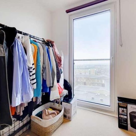 Imperial Building, Woolwich, SE18 - Photo 1