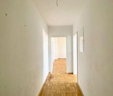 Schöne Wohnung: 2-Zimmer-Wohnung in zentraler Lage mit Parlettboden - Photo 6