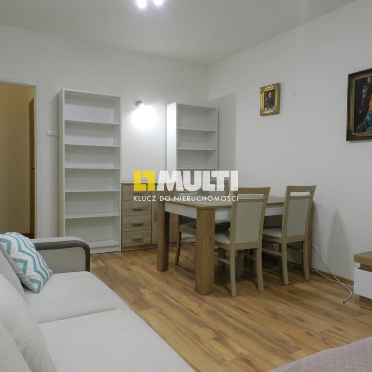 Mieszkanie na wynajem- 3 pokoje, balkon. - Photo 1