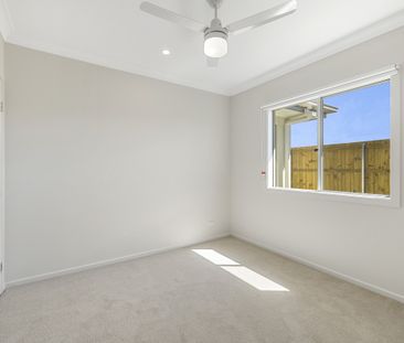 6 Dunmall Street, Glenvale QLD 4350 - House For Rent | Domain - Photo 3