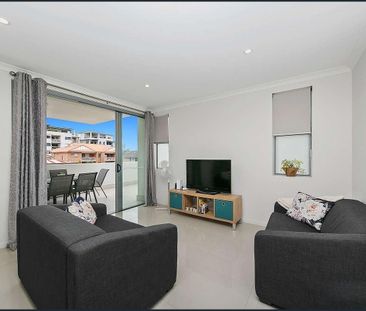Convenient location! - Photo 1