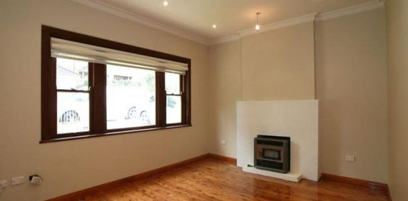 Family House in Ultra-Convenient Location ** Available 05/12/25 ** - Photo 2