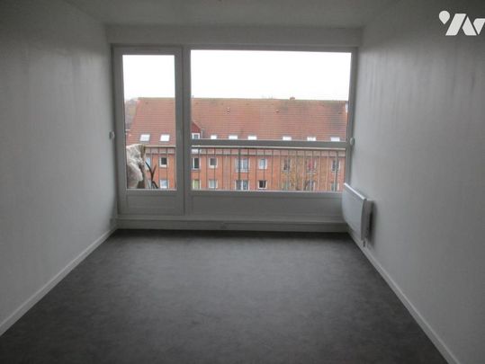 Seclin, studio 30 m 2 avec cuisine séparée, résidence Philippe de Girard. 485€ et 50€ ch - Photo 1