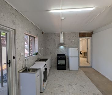 Castle Hill - Photo 6