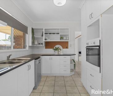 Convenience & Quiet Living - Photo 1