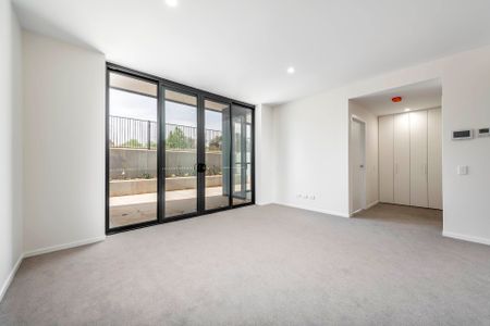 Unit 73/81 Constitution Avenue, - Photo 4