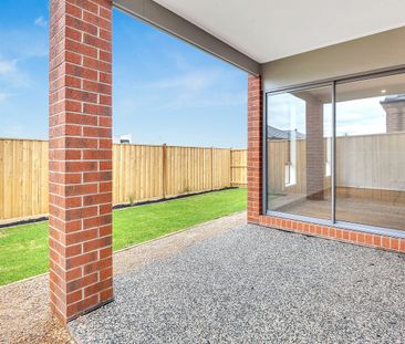 Beautiful Family home - Photo 6