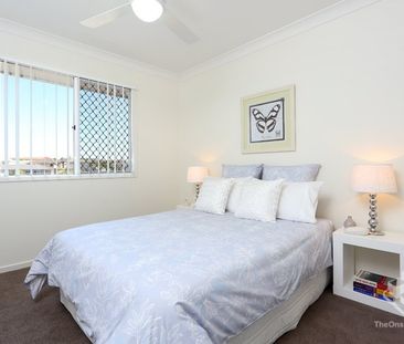Great Location Great Townhouse - Photo 3