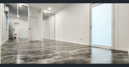 FOR LEASE.. Brand New, Local Luxury Living with all the bells & whistles at your Nth Parramatta Finger Tips! - Photo 4