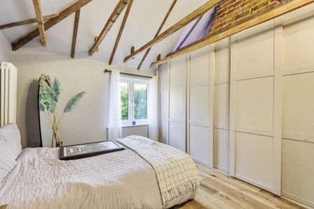 Maidenhead, Berkshire, SL6 - Photo 5