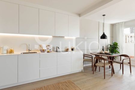 2 room luxury Apartment for rent in Barcelona, Catalonia - Photo 4