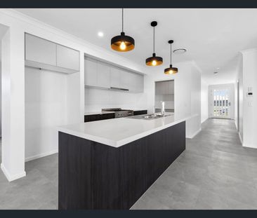 14 Tamborine Cres, Banya, Qld 4551 - Photo 5