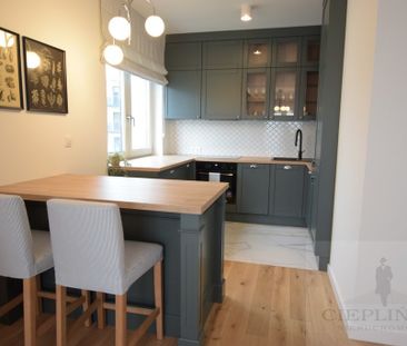 Apartament z miejscem postojowym, taras. - Zdjęcie 2