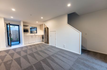 Unit 5, 241 Lincoln Road, Addington, Christchurch - Photo 2