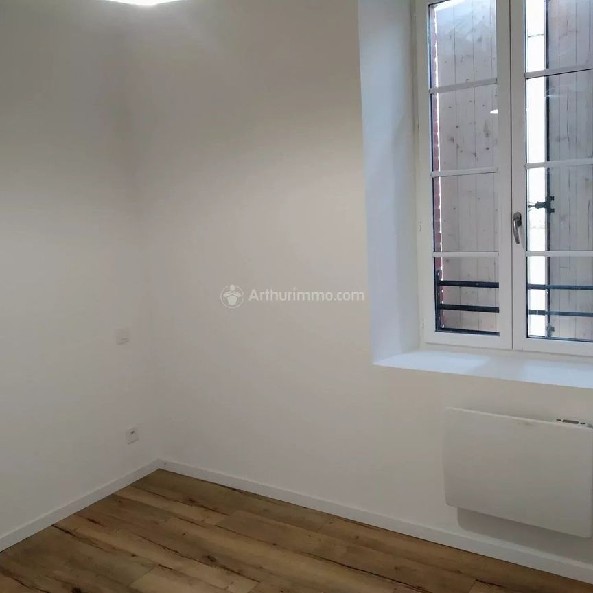 Location Appartement 3 pièces 53 m2 à Carmaux - Photo 1