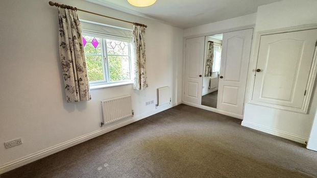 3 bedroom semi-detached house to rent - Photo 1