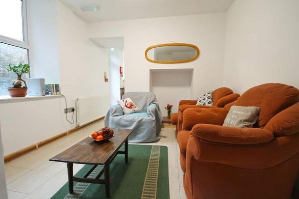 3 bedroom house share to rent - Photo 1