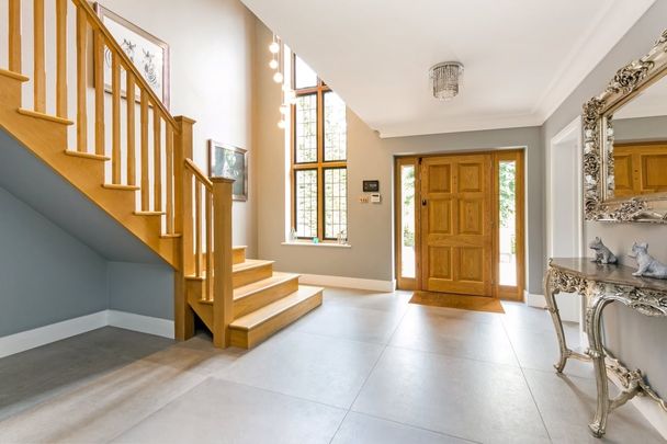 6 bedroom detached house to rent - Photo 1