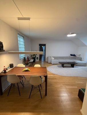 Luxuriöses Wohnen oberhalb des legendären Aarbergerhofs! - Photo 1