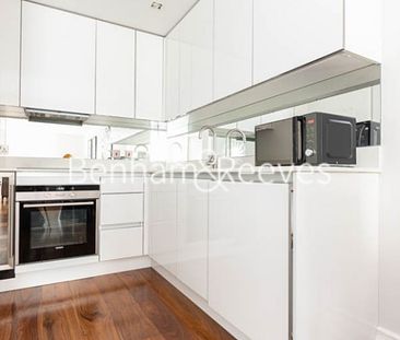 1 Bedroom flat to rent in The Hansom, Bridge Place, Victoria, SW1 - Photo 3