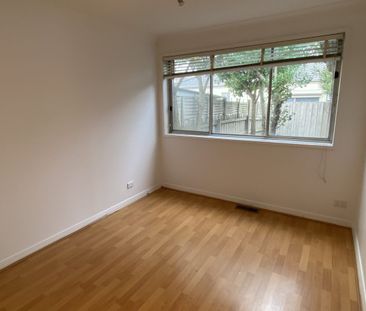 3-bedroom unit in Noble Park ready to move in! - Photo 2