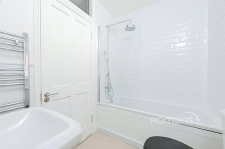 3 bedroom house to rent - Photo 3