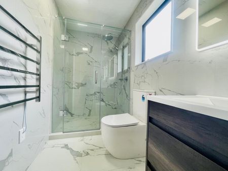 MANUREWA, 4 BEDROOMS - Photo 4