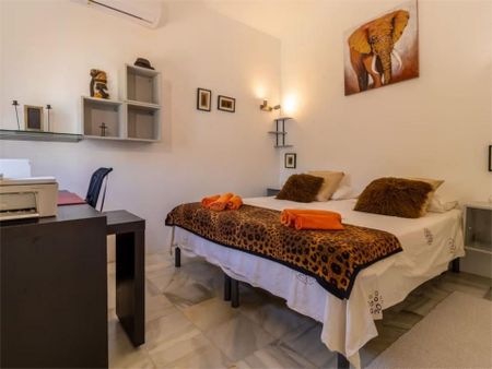 Casa o chalet de alquiler en Calle Maestro Chueca, 14, Bahía Dorada - Photo 2