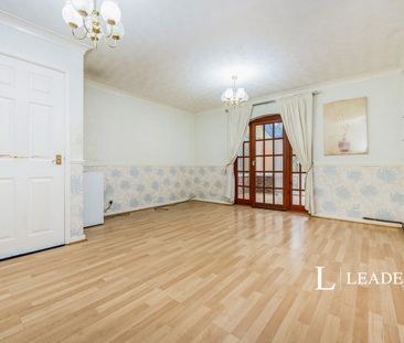 3 bedroom house to rent Primatt Crescent, Shenley Church End, Milto... - Photo 4