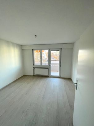 "Erstvermietung nach Kernsanierung, 3-Zimmer-Wohnung mit grossem sonnigem Balkon" - Photo 1