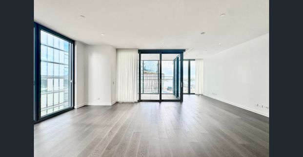 NEARLY NEW & WATER VIEW & WEST ASPECT & PREMIUM LOCATION - Photo 1